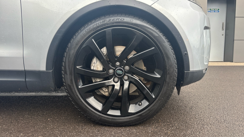 Land Rover Discovery 3.0 SD6 HSE Luxury 5dr Auto Diesel Station Wagon